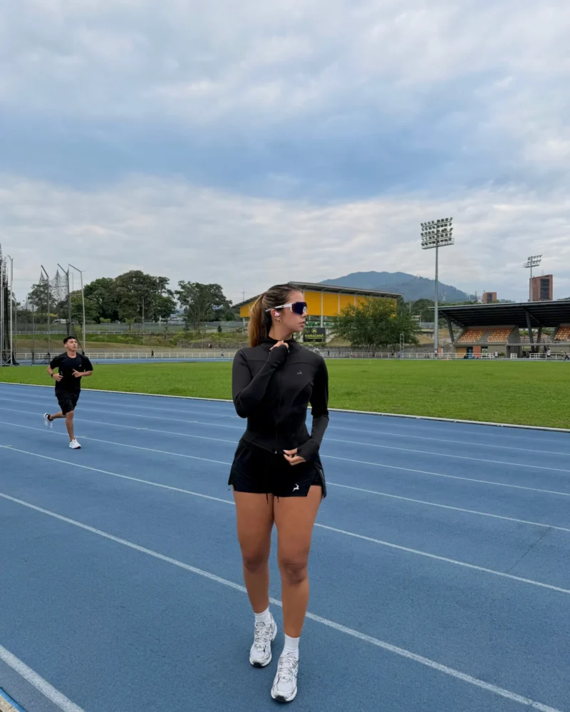 Chaqueta Silueta — Cervo Sport, ropa deportiva de chaquetas, foto 2