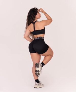 SHORT CERVO LICRADO CON PUSH UP