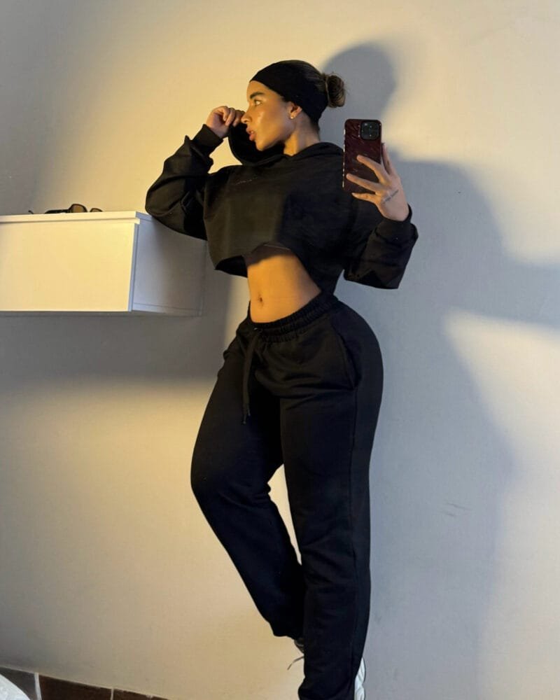 Crop Top Hoodie Glow