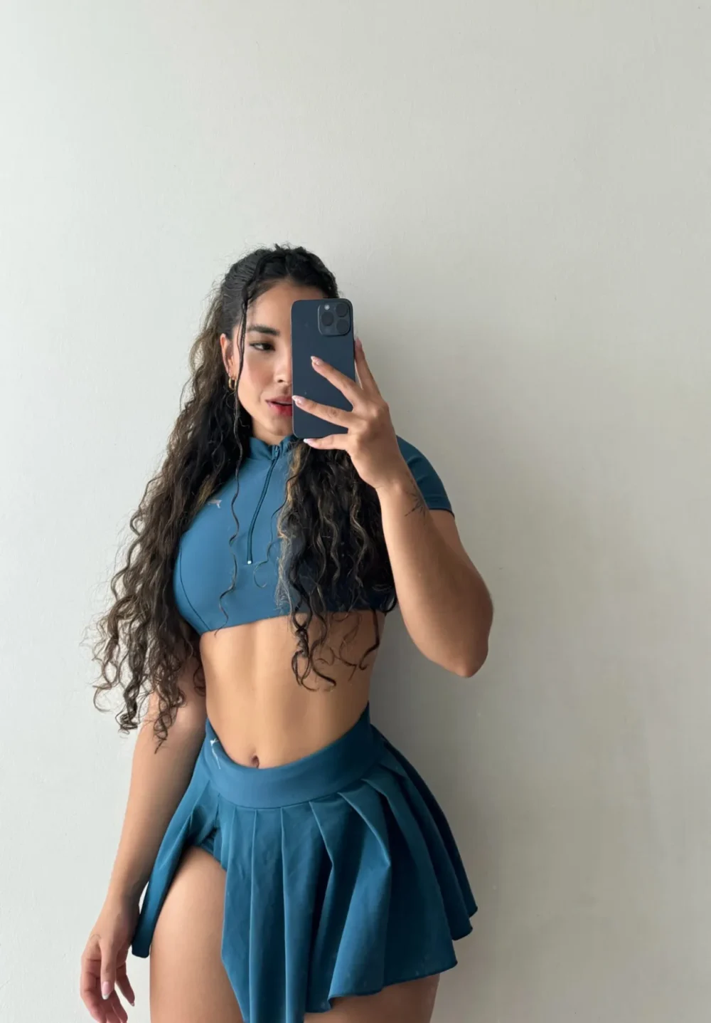 Falda Plizada azul petróleo, talla M — Cervo Sport, ropa deportiva de faldas