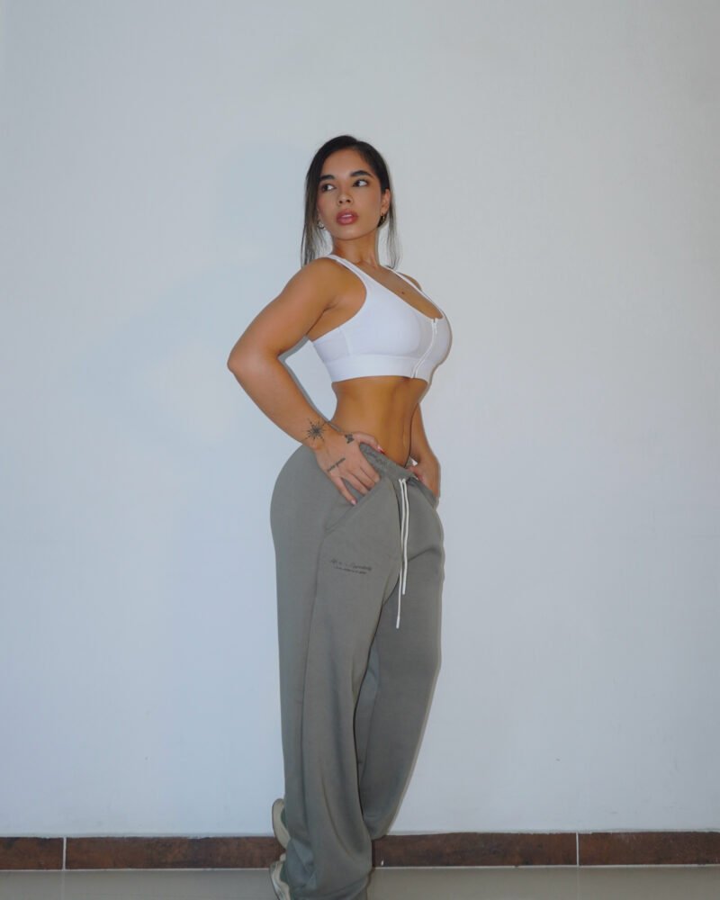 Pantalón Neighborhood — Cervo Sport, ropa deportiva de mujer