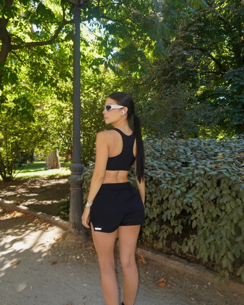 Short Runner